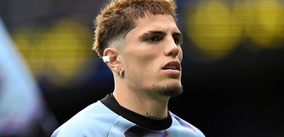 Alejandro Garnacho Faces Tough Times at Aston Villa with Possible January Transfer Options