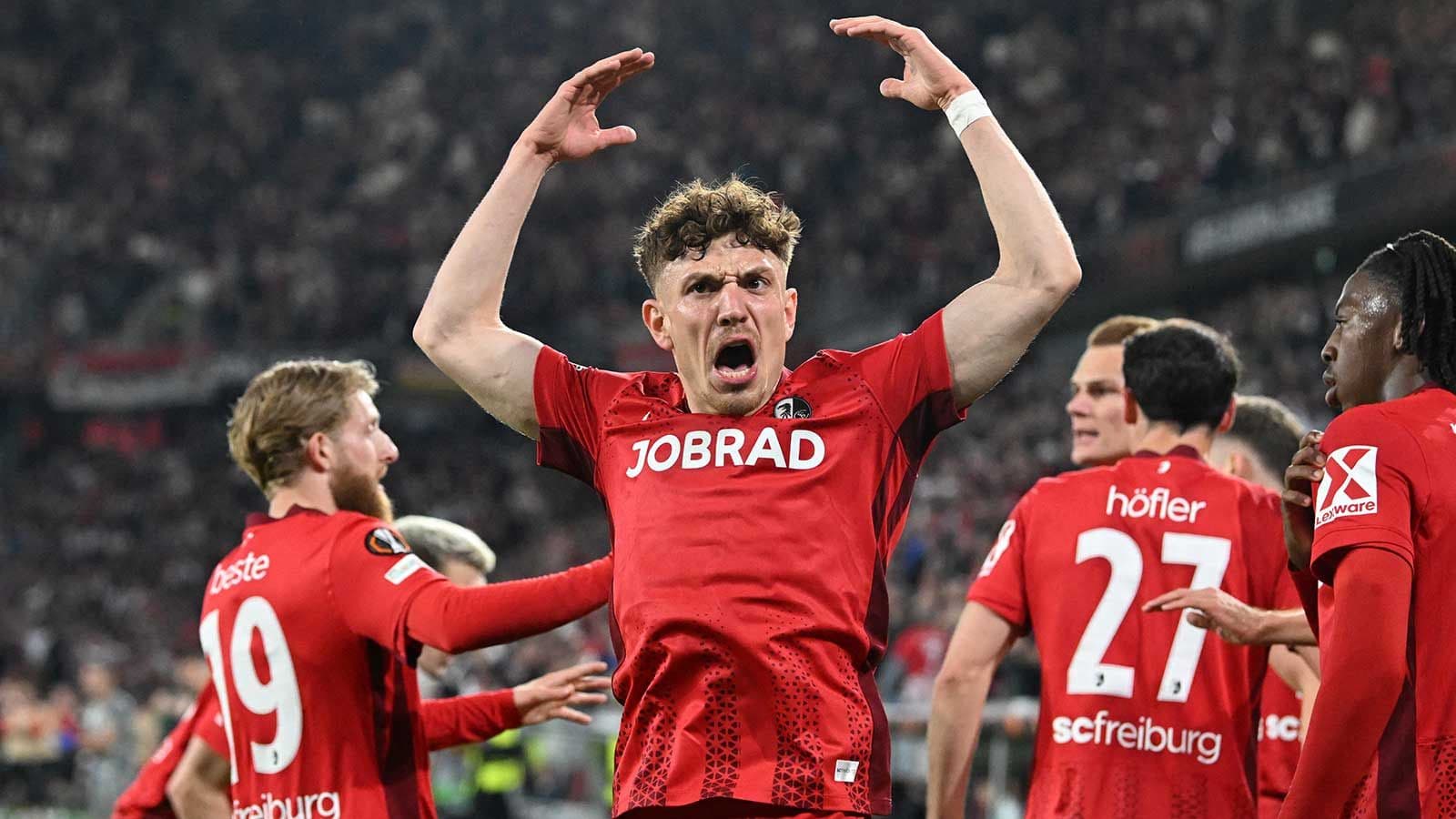 Could Philipp Treu Be Jürgen Klopp's Solution to Germany's Right-Back Dilemma?