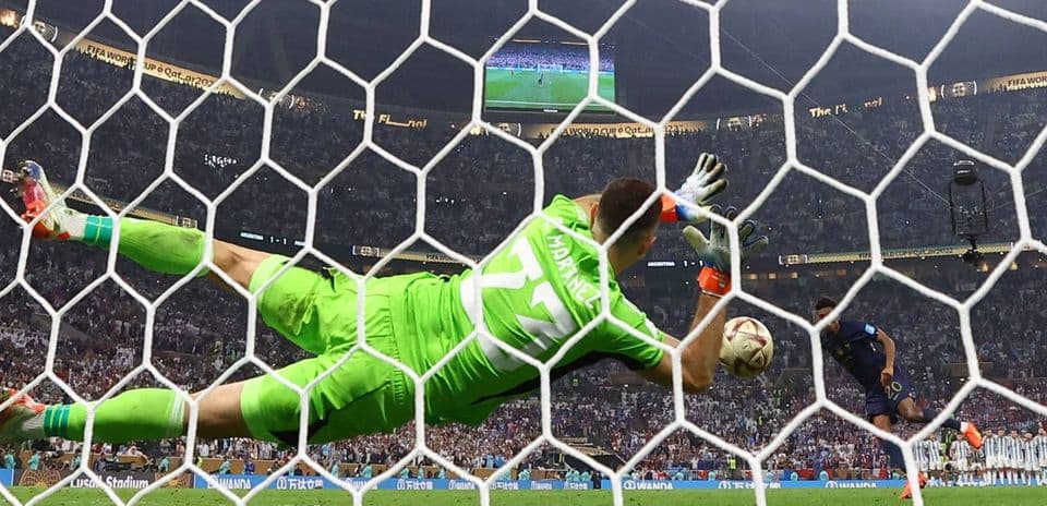 Winning Penalty Shootouts: Preparation, Strategies & Common Myths