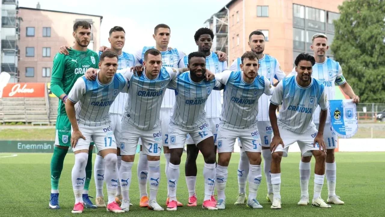 Universitatea Craiova team photo before match Universitatea Craiova team photo before match