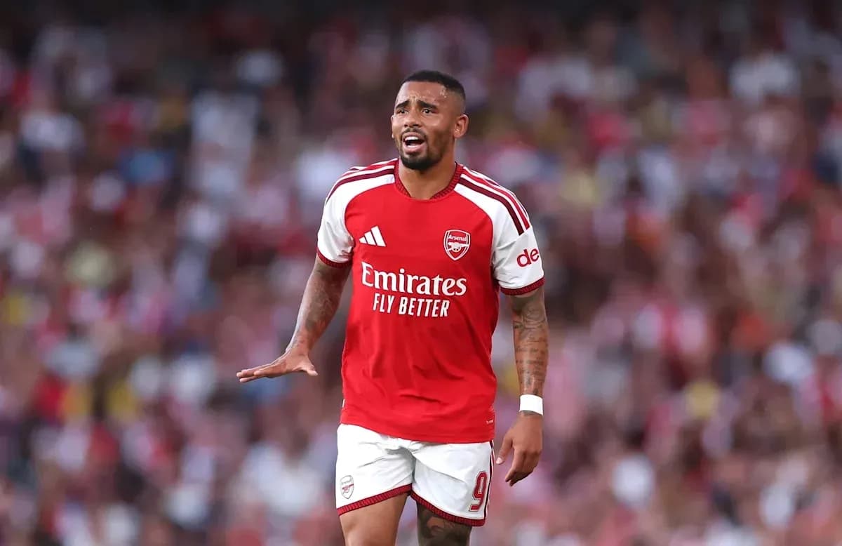 Arsenal player gesturing during a match Arsenal player gesturing during a match