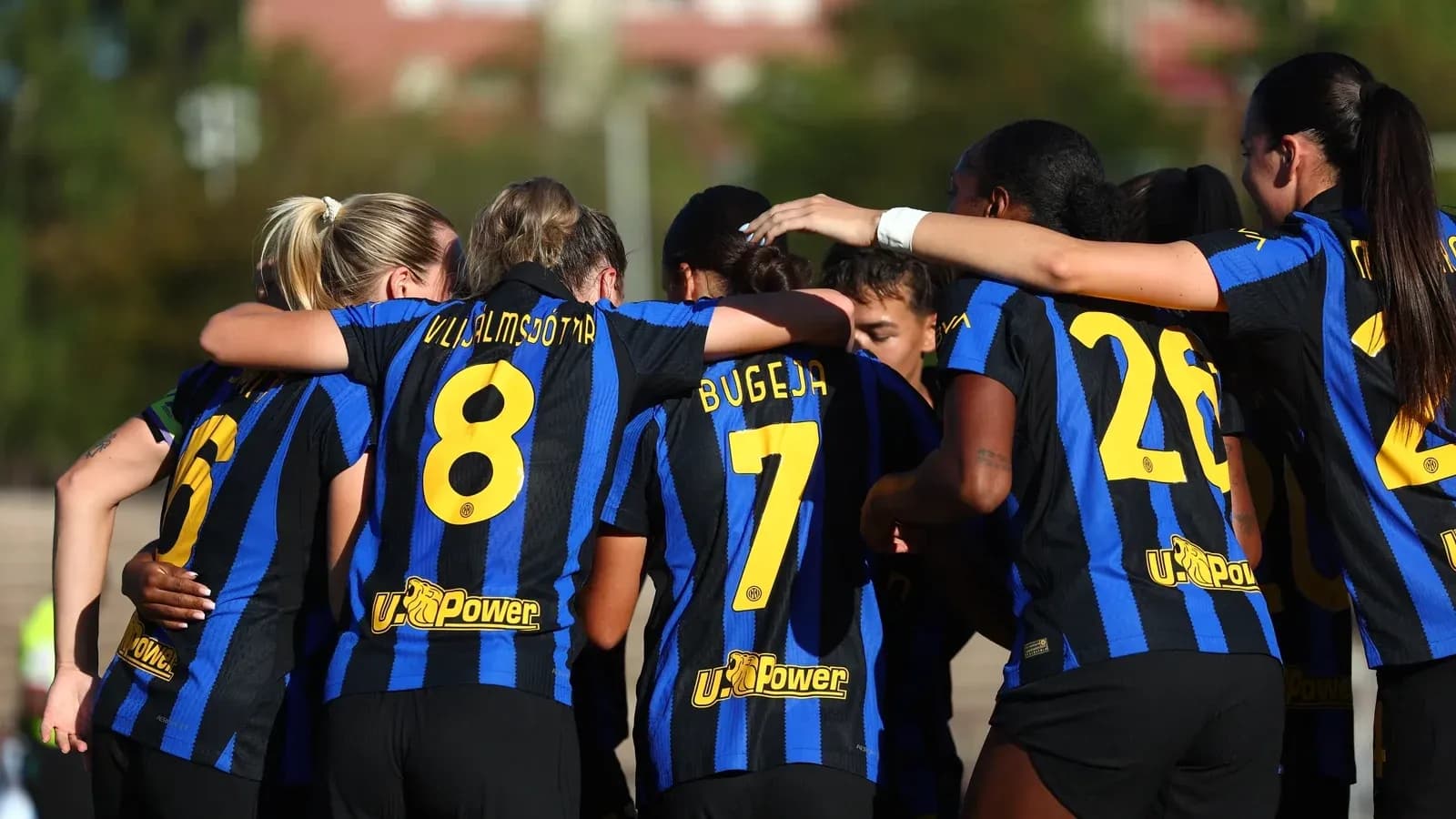 Inter Milano Women players celebrating together Inter Milano Women players celebrating together