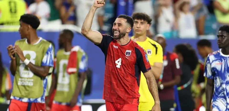 Player celebrating victory after the match Player celebrating victory after the match