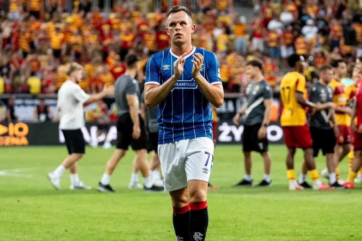 Rangers player applauding fans after match Rangers player applauding fans after match