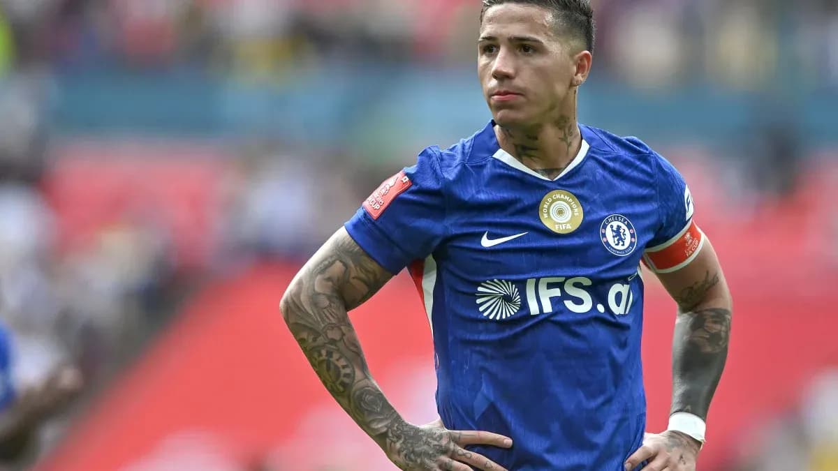 Player wearing Chelsea kit during match Player wearing Chelsea kit during match