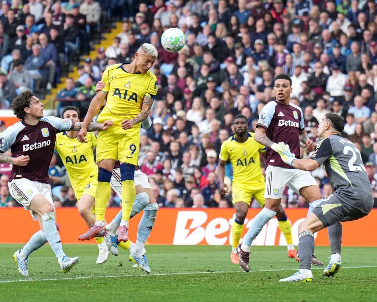 Richarlison heading the ball in Premier League match Richarlison heading the ball in Premier League match