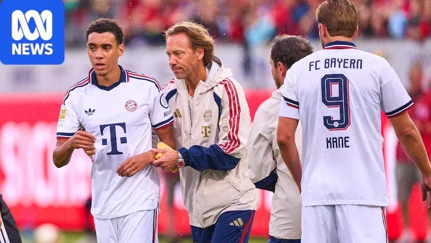 Bayern Munich players and coach during a match Bayern Munich players and coach during a match