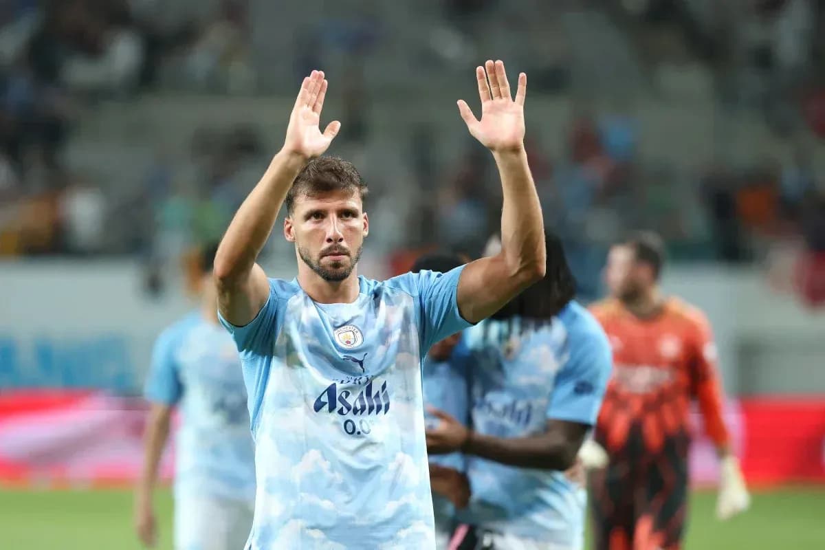 Player applauding fans after the match Player applauding fans after the match
