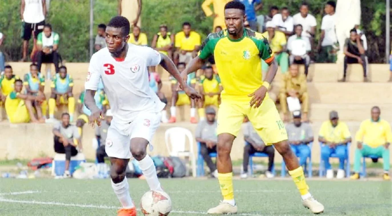 Players competing during Warri Wolves match Players competing during Warri Wolves match