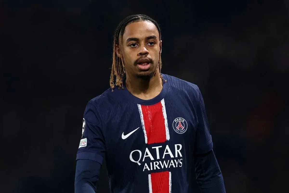 Player in Paris Saint-Germain jersey during match Player in Paris Saint-Germain jersey during match
