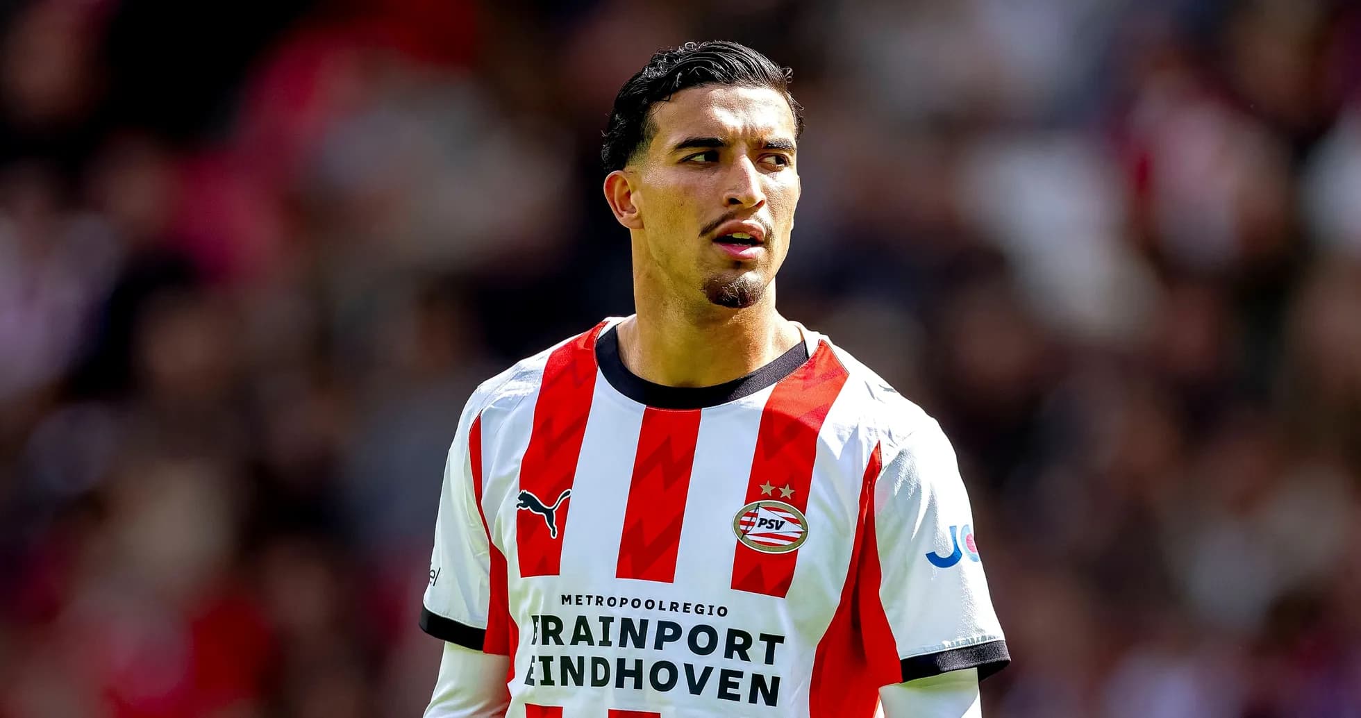 Player in PSV Eindhoven jersey during match Player in PSV Eindhoven jersey during match