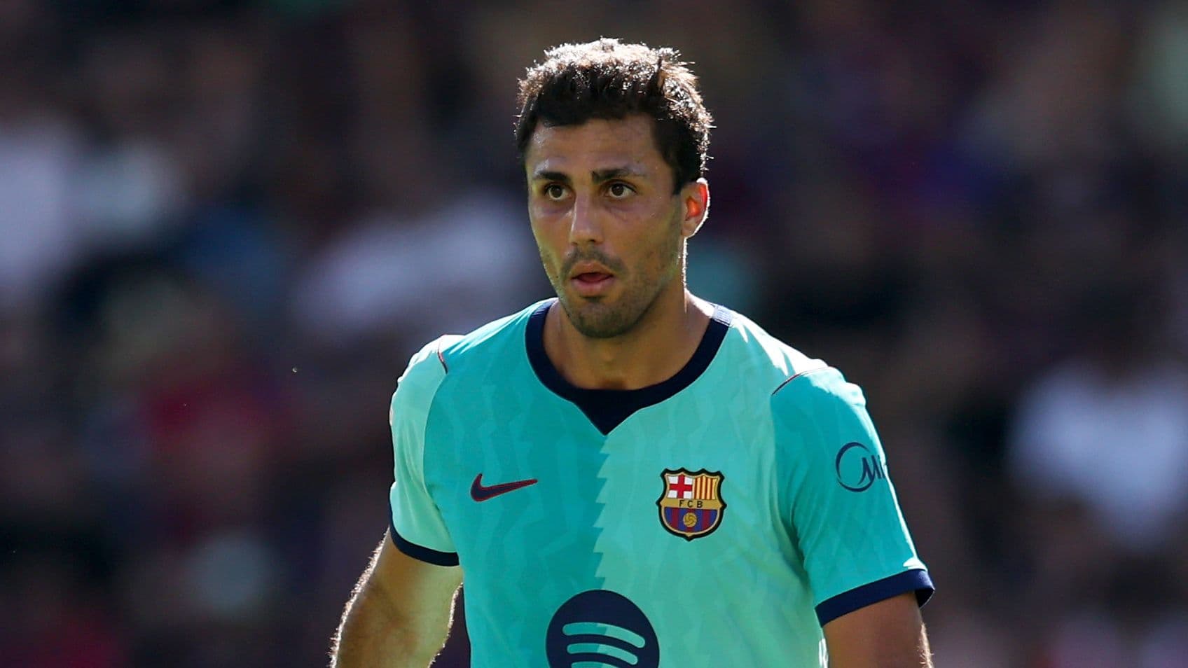 Rodri Shares Private Call with Mourinho After Turning Down Real Madrid for Barcelona Rodri Shares Private Call with Mourinho After Turning Down Real Madrid for Barcelona
