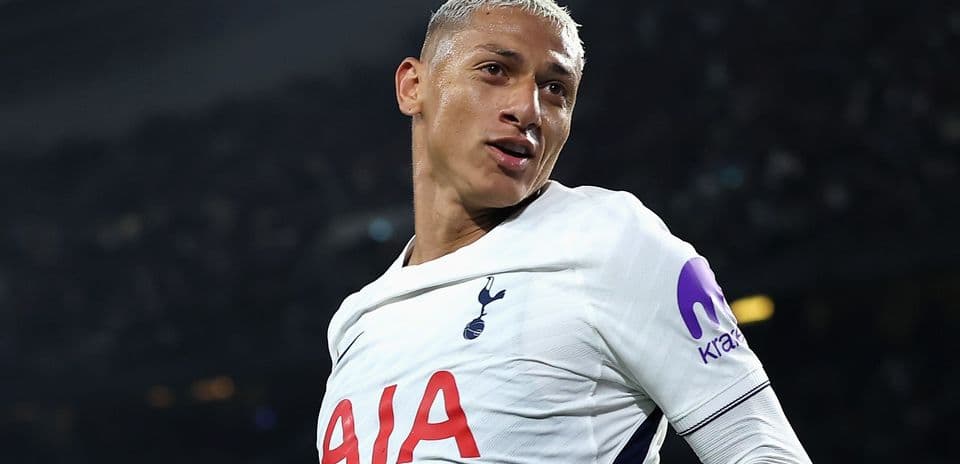 Mohamed Salah and Fabinho Encourage Tottenham's Richarlison to Join Trabzonspor Before Transfer Deadline Mohamed Salah and Fabinho Encourage Tottenham's Richarlison to Join Trabzonspor Before Transfer Deadline