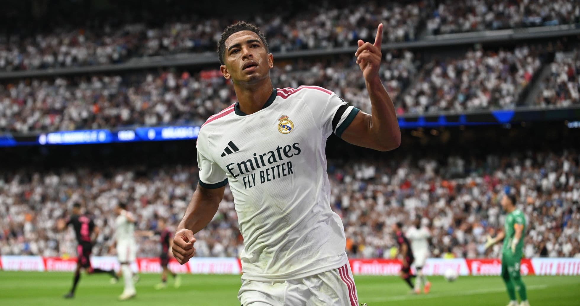 Jude Bellingham and Kylian Mbappe Lead Mourinho's Real Madrid to a 4-0 Win Over Malaga Jude Bellingham and Kylian Mbappe Lead Mourinho's Real Madrid to a 4-0 Win Over Malaga
