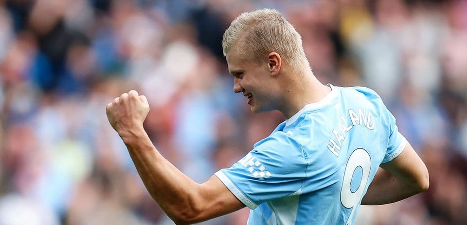 Erling Haaland Makes Premier League History as Manchester City Defeat Sunderland 5-3 in Goal-Filled Match Erling Haaland Makes Premier League History as Manchester City Defeat Sunderland 5-3 in Goal-Filled Match